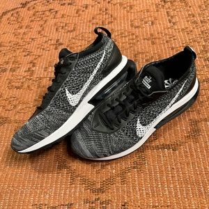 Nike Air Max FlyKnit Racer